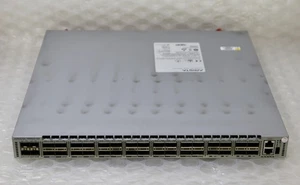 ARISTA DCS-7050QX2-32S - 32-Port 40GbE QSFP+ 4-Port 10GbE SFP+ F-R Flow Switch - Picture 1 of 3