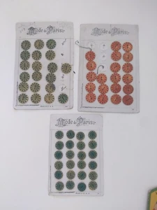 64 Mode De Paris Victorian Buttons Original Card - Picture 1 of 11