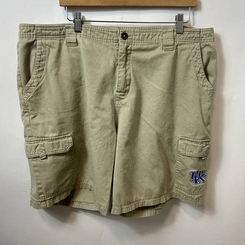 NCAA University of Kentucky Cargo Shorts Men's Size 40-42 Khaki Tan Cover