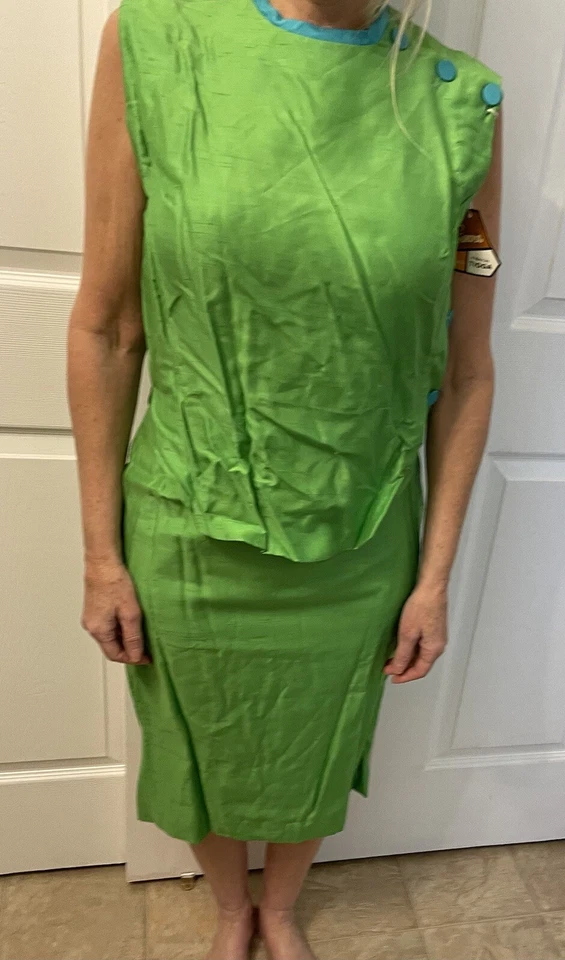 Vintage década de 1960?  Blusa e saia Phil Rose of California verde brilhante sem mangas - Imagem 1 de 4