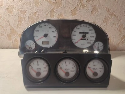 Cuadro de instrumentos Audi 80 90 S2, sensores de temperatura y presión de aceite blanco VDO Foto 1 de 4