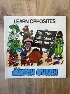 Vintage Learn Opposites With The Munch Bunch Book - Picture 1 of 3