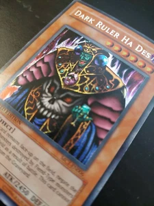 EDICIÓN LIMITADA Dark Ruler Ha Des (MC1-EN006) Tarjeta Secreta-Rara YuGiOh - Imagen 1 de 5