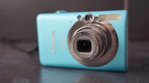 Canon IXUS 95 IS 10.0MP Digital Camera - Blue - Picture 1 of 10