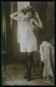 d070 Francés Desnudo Mujer Wyndham Risk Lencería Original Antigua Años 1920 Foto Postal - Imagen 1 de 2