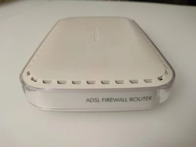 NETGEAR DG834B (ADSL-Modem-Firewall-Router) - Bild 1 von 4