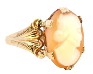 Timeless 9ct Yellow Gold Cameo Ring - A Touch of Vintage Elegance - Picture 1 of 17