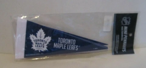 TORONTO MAPLE LEAFS 8 Pack of MINI PENNANTS~Rico Industries~Brand New! Cover