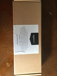 Amazon Basics 6-Outlet Surge Protector Power Strip NEW/SEALED IN BOX - Picture 1 of 1