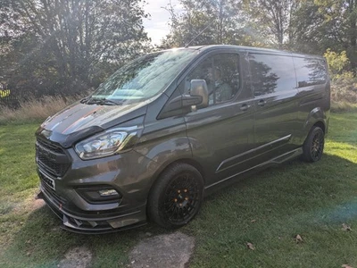 Ford Transit Custom Limited 300 LWB Van 2018 2.0 Diesel Manual Grey 6 Speed - Image 1 of 4