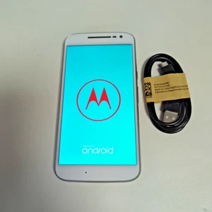 Motorola Moto G4 Play White Unlocked 8GB 1GB RAM Android Smartphone - Picture 1 of 3