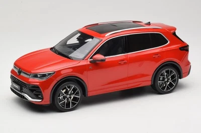 OT489 Volkswagen Tiguan eTSI R-Line Persimmon Red Metallic Otto 1:18 - Immagine 1 di 4