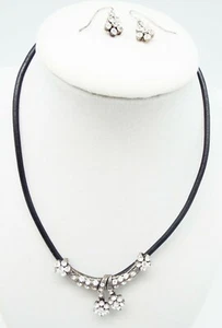 DESIGNER INSPIRED 16 in CLEAR CRYSTAL SILVER SWAG LEATHER NECKLACE JEWELRY SET - Picture 1 of 4