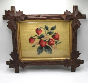 Antique Berlin work needlepoint strawberries in original carved wood frame - Picture 1 of 10