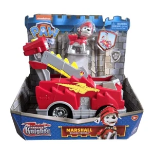 Paw Patrol Rescue Knights - Marshall Deluxe Fahrzeug rot Feuerwehrauto Drache Aufkleber - Bild 1 von 6