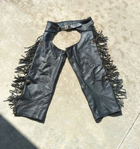 Men's Willie G Harley Davidson Black Leather Fringe Chaps Size XL - M27 - Picture 1 of 16
