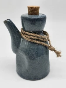 Dispensador de aceite de vinagre de salsa de soja de cerámica tapa de corcho 5,25" de alto - Imagen 1 de 1