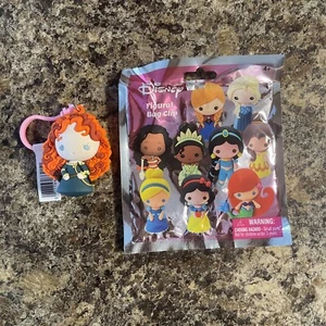 New Disney Princess Series 30 Merida Figural Bag Clip Exclusive B - Picture 1 of 4