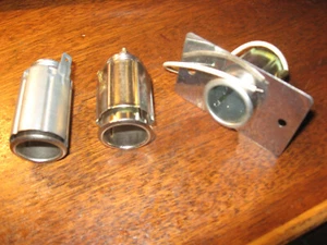 3 Vintage--- 12 Volt DC KFZ Buchse - Bild 1 von 2