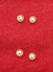 4 botones de perlas originales de colección ideales de Tammy Family para reemplazo en excelente estado - Imagen 1 de 1