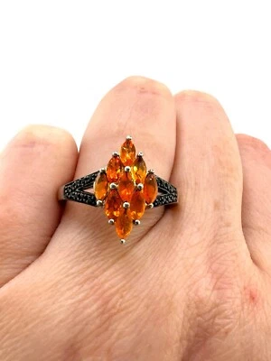 Nuevo con etiquetas Anillo Chuck Clemency Ópalo de Fuego Negro Circonita Cúbica Talla 10 Diseñador Único Foto 1 de 4