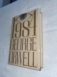 fine - 1984 - George Orwell - HC DJ - 1977 Harcourt Brace - nineteen eighty-four - Imagen 1 de 18