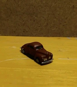 Classic Metal Works Red 1941 Plymouth Sedan N scale - Picture 1 of 8