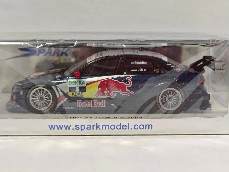 Modellino auto Spark 1/43 Audi A4 DTM Red Bull #5 2009 S2507 - Immagine 1 di 4