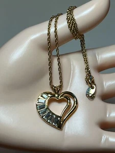 Avon Golds Heart Pendant Simulated Diamonds Necklace Chain 18" - Picture 1 of 10