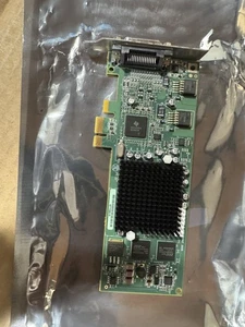 Matrox G550 MXG-LP-PCIE Grafikkarte GFX 550e - Bild 1 von 5