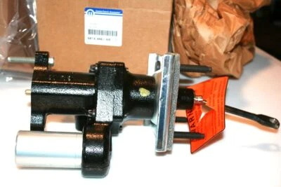 NEW OEM FACTORY Mopar 68144663AB Power Brake Booster 2012-2018 RAM 2500 3500 - Image 1 of 4