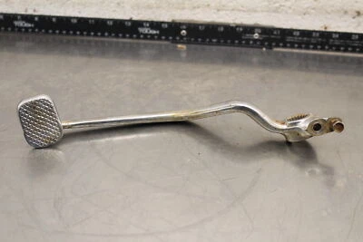 1982 Suzuki GS1100GL PEDAL DE FREIO TRASEIRO DIREITO C400 - Imagem 1 de 4