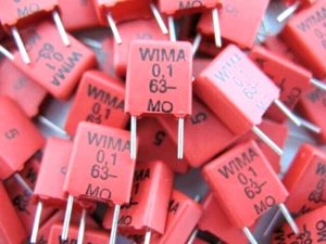 12 Pcs - .1uF / 0.1uF @ 63 VOLTS 5% POLYCARBONATE box film CAPACITOR # 124 - Picture 1 of 2