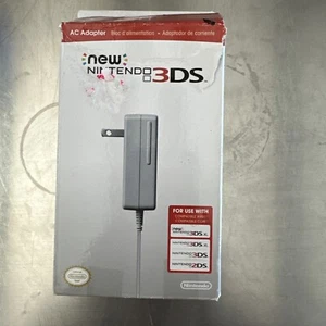 Official OEM AC Adapter for Nintendo 3DS™ - Complete in Box - Picture 1 of 2