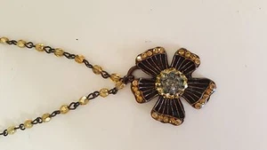 SEASONAL WHISPERS Swarovski Topaz crystal pendent Necklace 16" - Picture 1 of 3