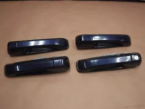 Jeep Grand Cherokee WK 05-10 Exterior Door Handle Set Passenger Driver - Picture 1 of 17