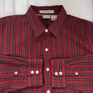 LL Bean Women's Red Tartan Plaid Button Shirt Size M 279441 Wrinkle Resistant - Picture 1 of 7