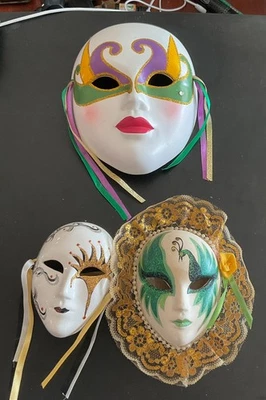 3 Masks Mardi Gras Masks Black & Gold, Green Gold, Purple Green Yellow Gold. - Image 1 of 3