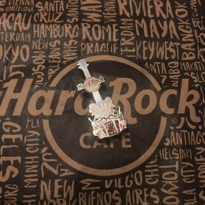 Hard Rock Cafe HRC TAMPA Florida CITY T GUITAR Lapel Pin NEW Neu Gitarre - Bild 1 von 1
