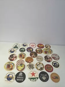 Lote de 30 piezas de montaña rusa mixta vintage de cervecerías de Estados Unidos colores surtidos tamaños - Imagen 1 de 11