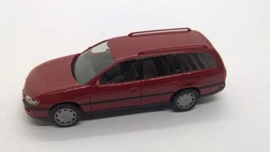 Herpa Opel Omega B MV6 CD Diamant Caravan Kombi dunkelrot (43) - Bild 1 von 3