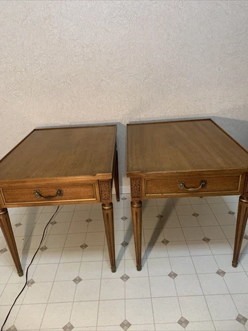 Mahogany Nightstand Side End Lamp Table by Henredon Furniture 41-3800 Rare Nice Cover