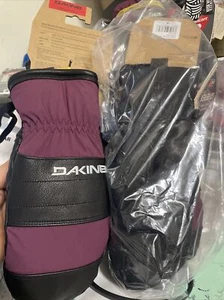 Dakine Baron Gore-Tex Womens Snow Mittens, Black/maroon womens s,m small medium - Picture 1 of 1