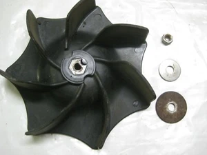 Craftsman 358797170 Blower Impeller Assembly Part 530069817 - Picture 1 of 4