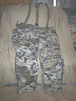 Mens 3X Camo Pants Insulated Hunting Pants Cold Weather Camo Pants + Suspenders - Image 1 of 4