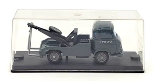 Verem Saviem SG4 Police Tow Truck V273 Collectible Diecast 1/43 Green - Picture 1 of 6
