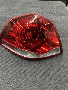 2008 2009 Pontiac G8 Base OEM Left Hand Drivers Side Rear Tail Light - Picture 1 of 6