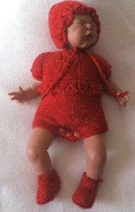 Hand Knitted Baby Girl Romper Set Outfit 0 - 3 Months 21" Reborn STRAWBERRY RED - Picture 1 of 7