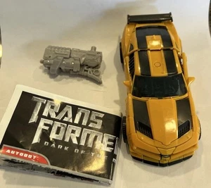 2011 Hasbro Transformers Bumblebee Dark Moon Movie Figure Instructions Weapon Ax - Picture 1 of 14