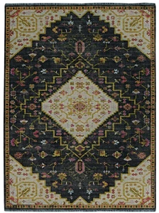 Linon Logan Gazia Polyester 2' X 3' Accent Rug in Black and Ivory - Picture 1 of 6